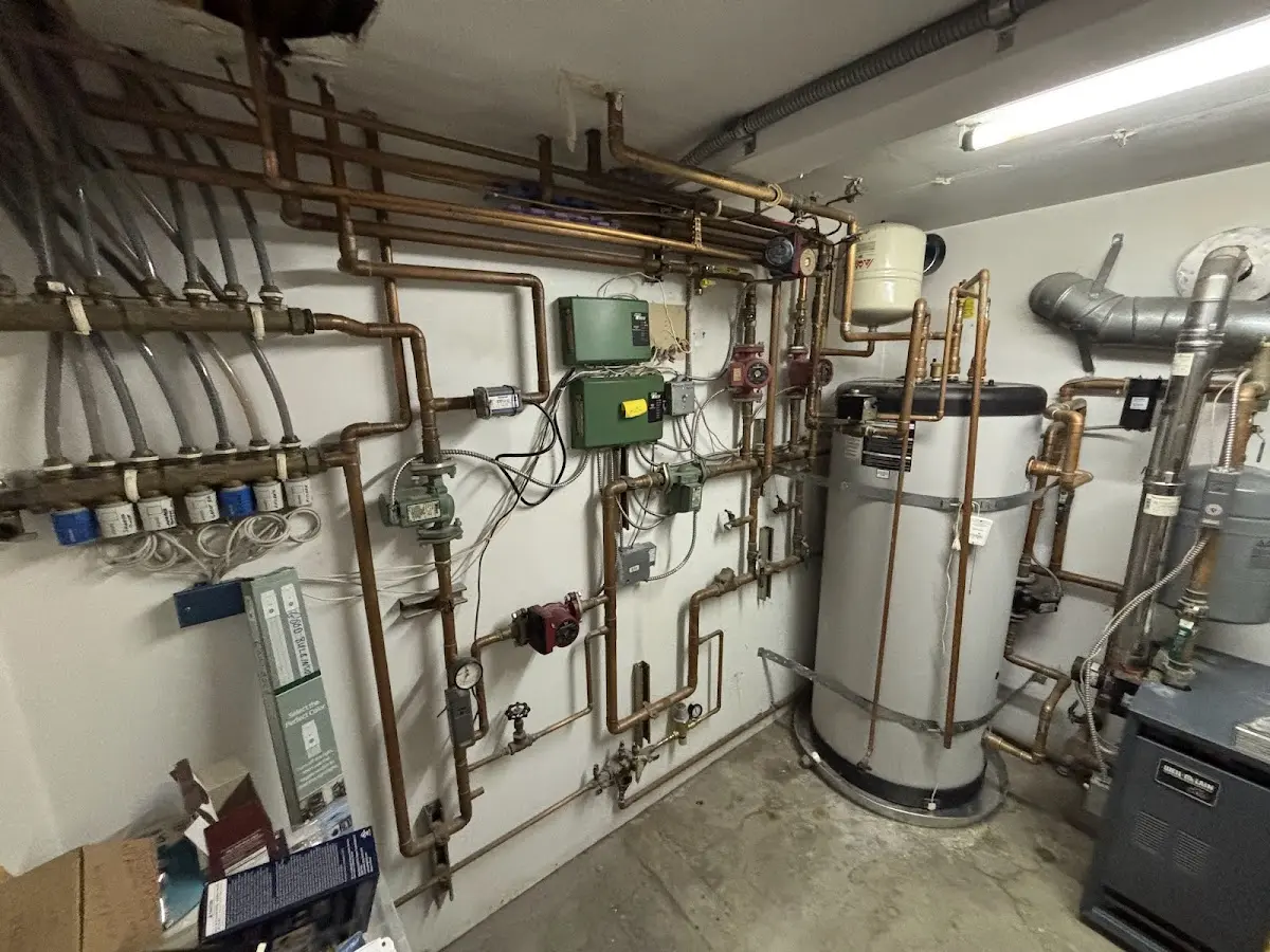 Plumbing services in Ridge Wood Heights, FL